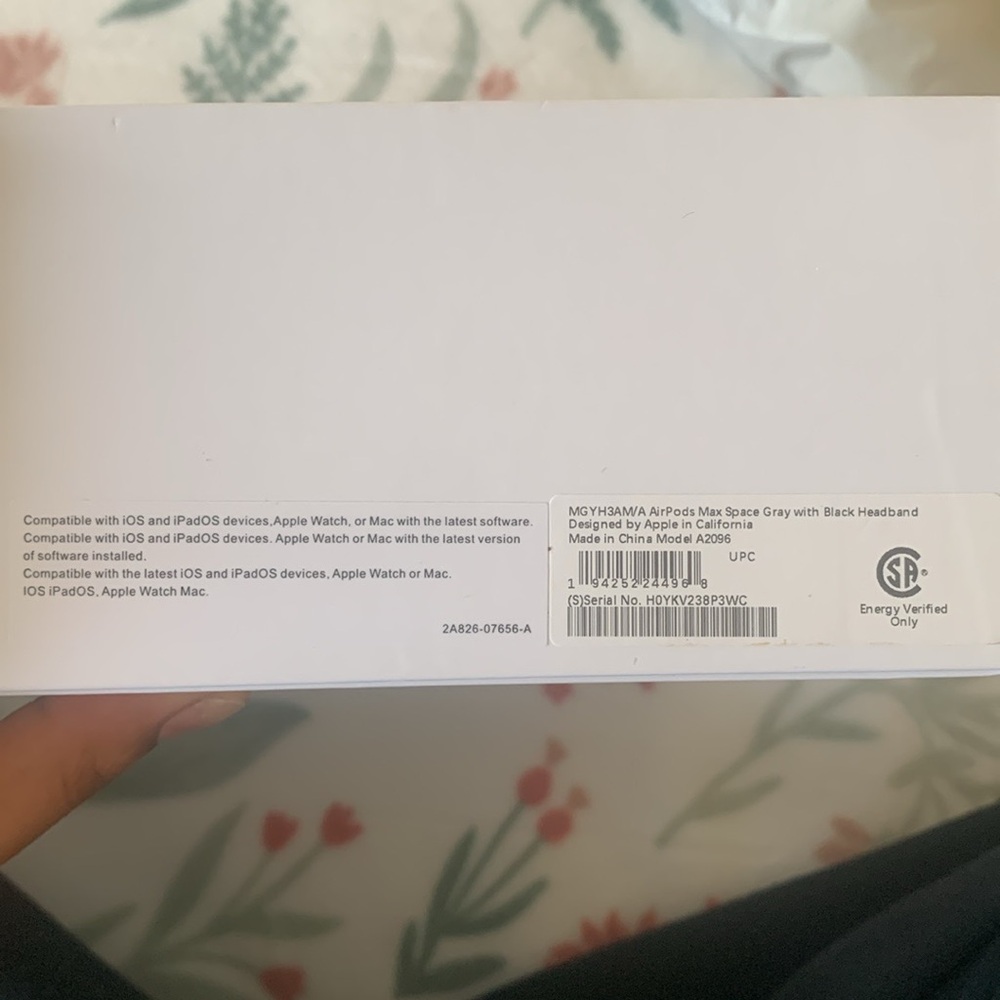 AirPod max - Picture 3 of 6